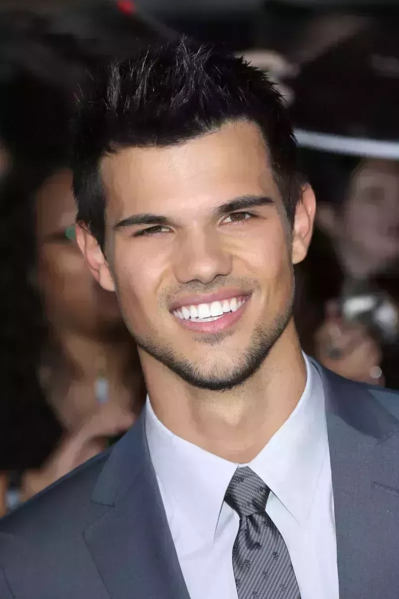 La transformación de Taylor Lautner a lo largo de los años en fotos: de 'Crepúsculo' a ahora