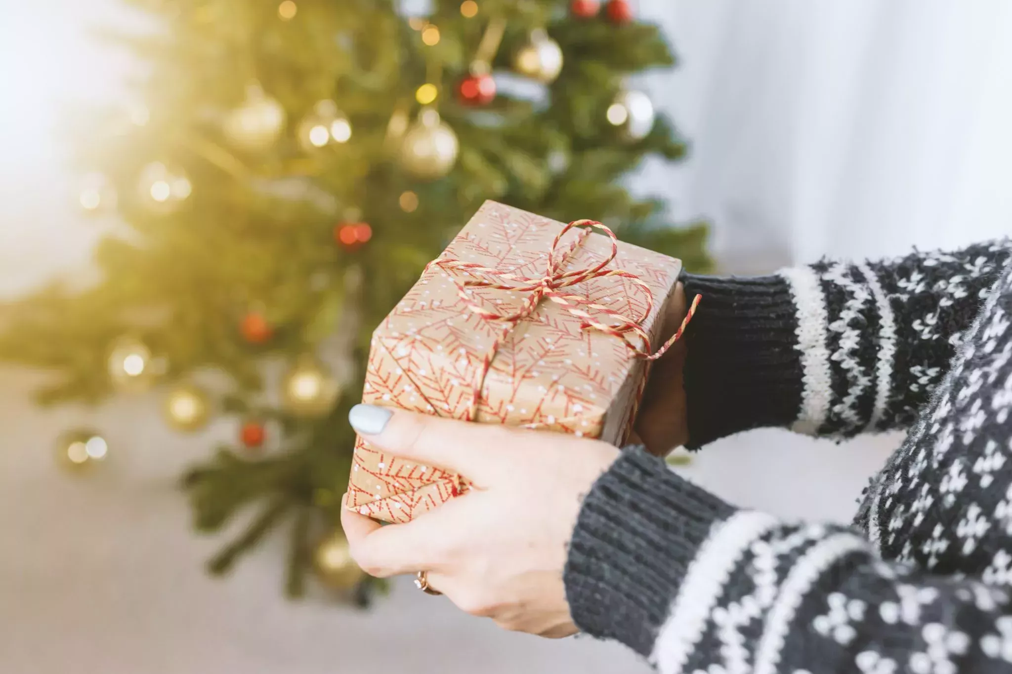 Cómo hacer compras navideñas para los seres queridos