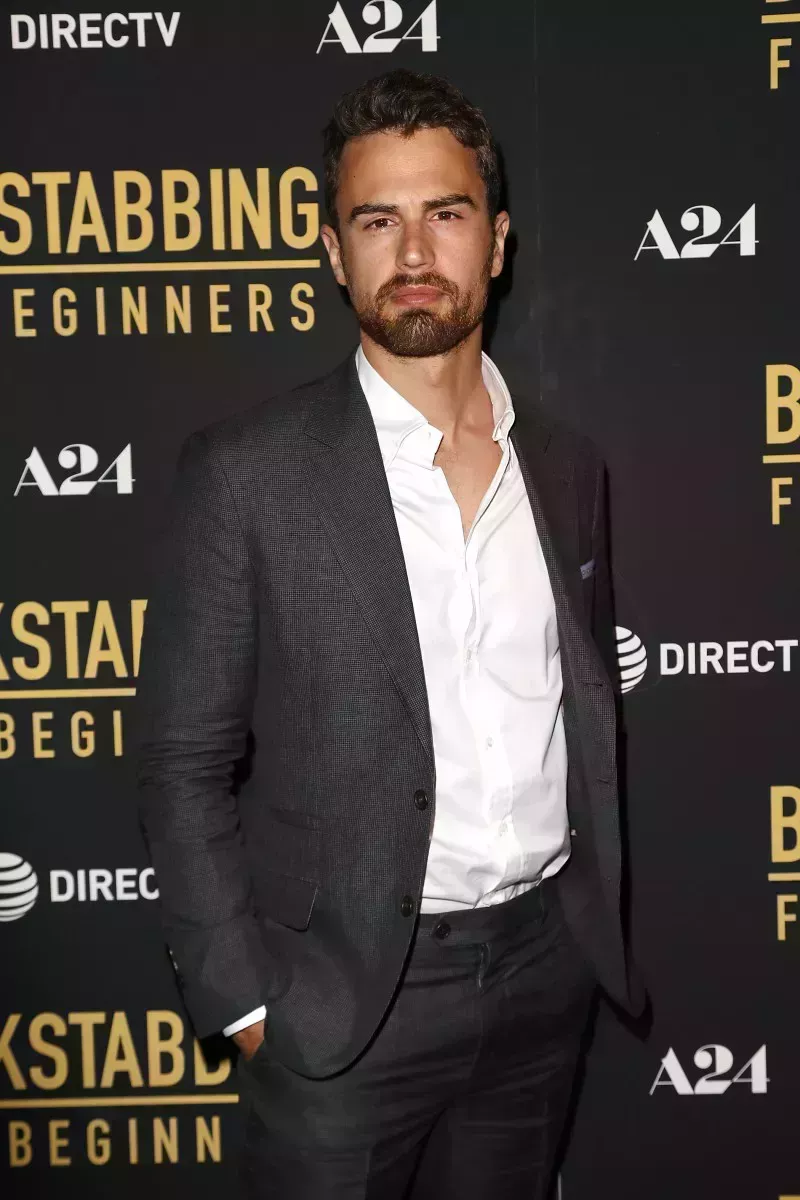La transformación de Theo James en Hollywood en fotos: De 'Divergente' a la actualidad
