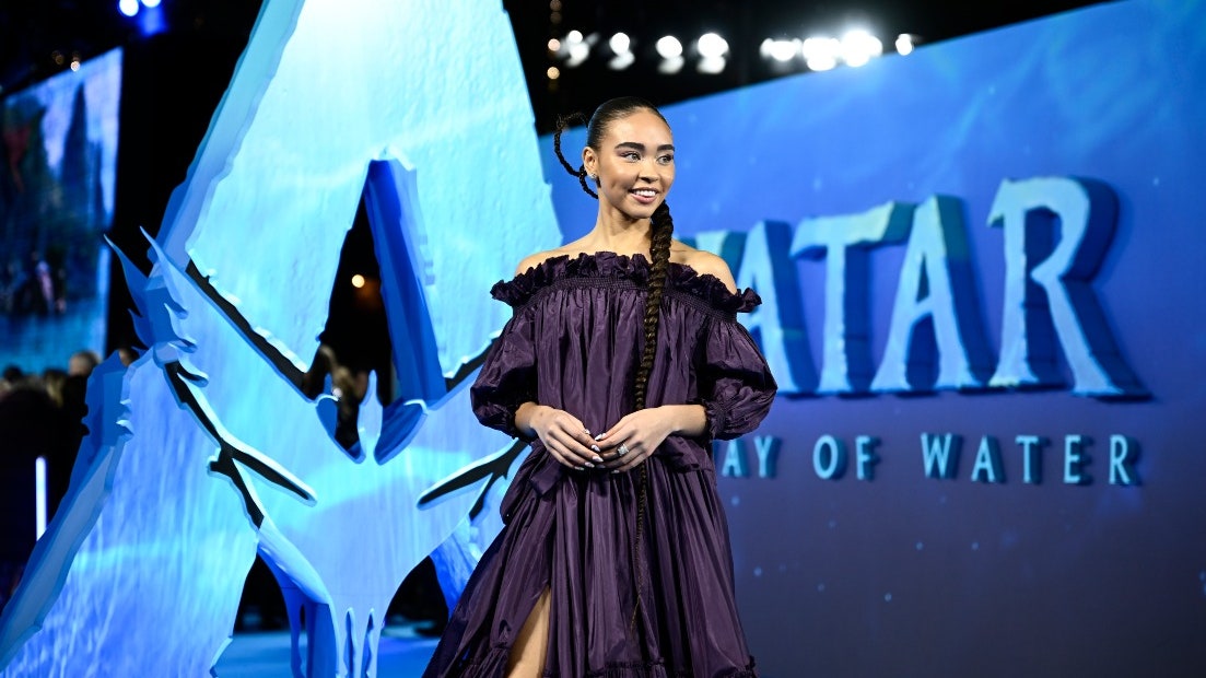 Prepárate para el estreno de "Avatar: la forma del agua" con la estrella Bailey Bass