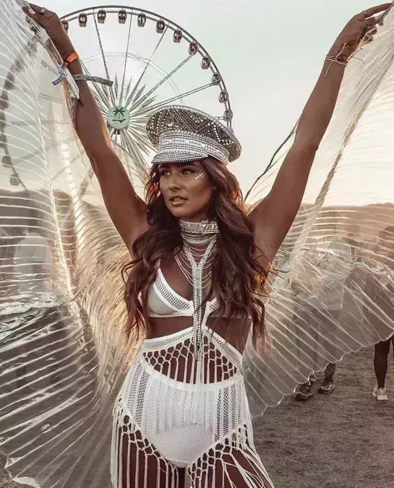 50 peinados de moda para Coachella en 2023