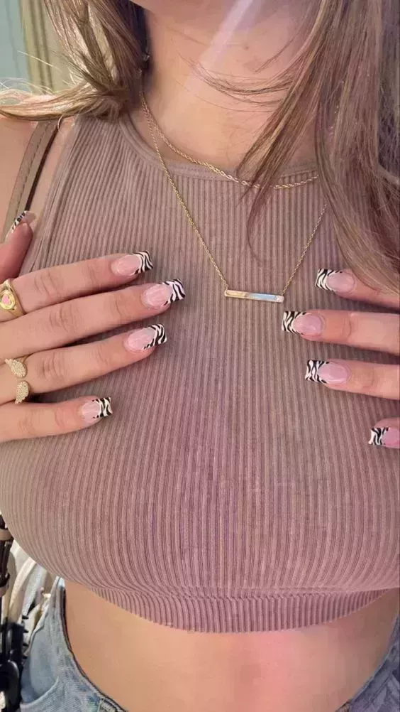 Las 50 mejores ideas para las uñas de los festivales de este año