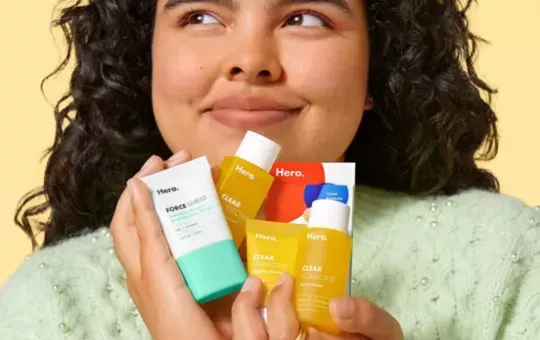 Limpia y alegra tu piel esta temporada: Cuídate bien del acné con Hero Cosmetics