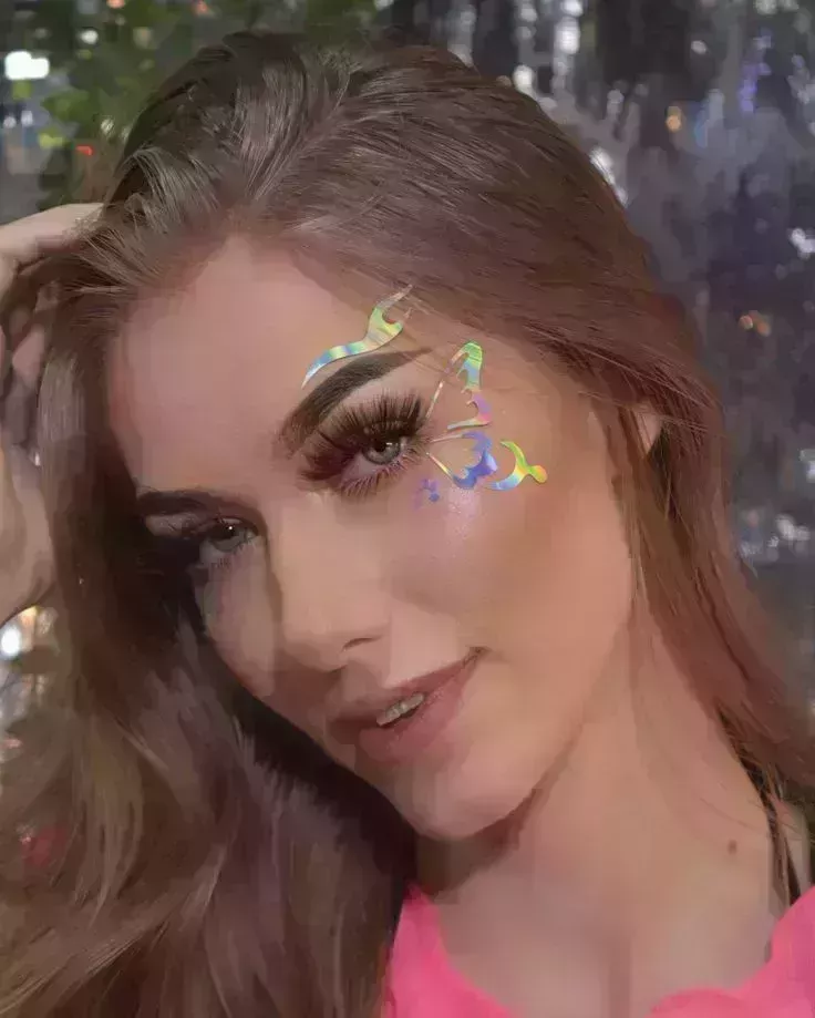 Los 50 mejores looks de maquillaje para Coachella que te encantarán en 2023