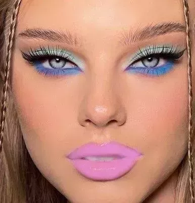 Los 50 mejores looks de maquillaje para Coachella que te encantarán en 2023