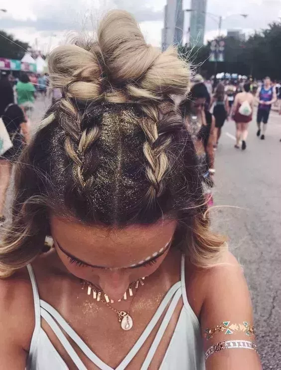 Los 50 mejores peinados de festival que tienes que probar en 2023