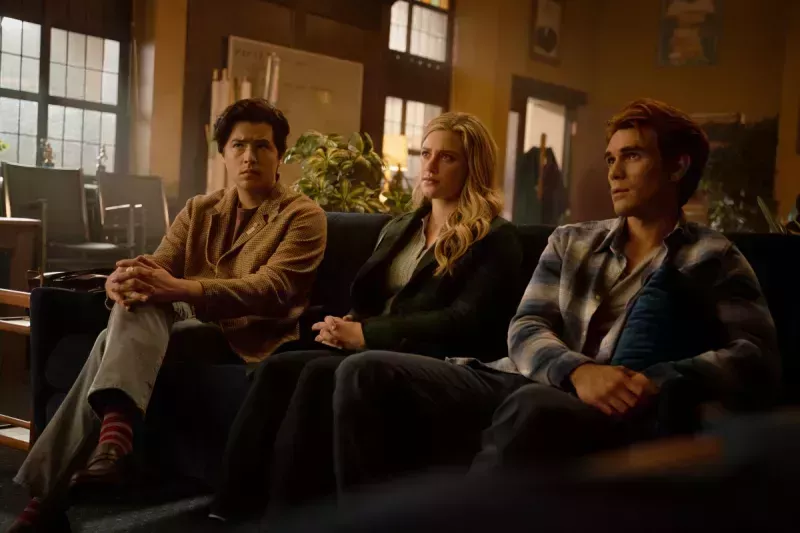 Riverdale' tiene tramas muy locas. Aquí tienes una guía de todas ellas