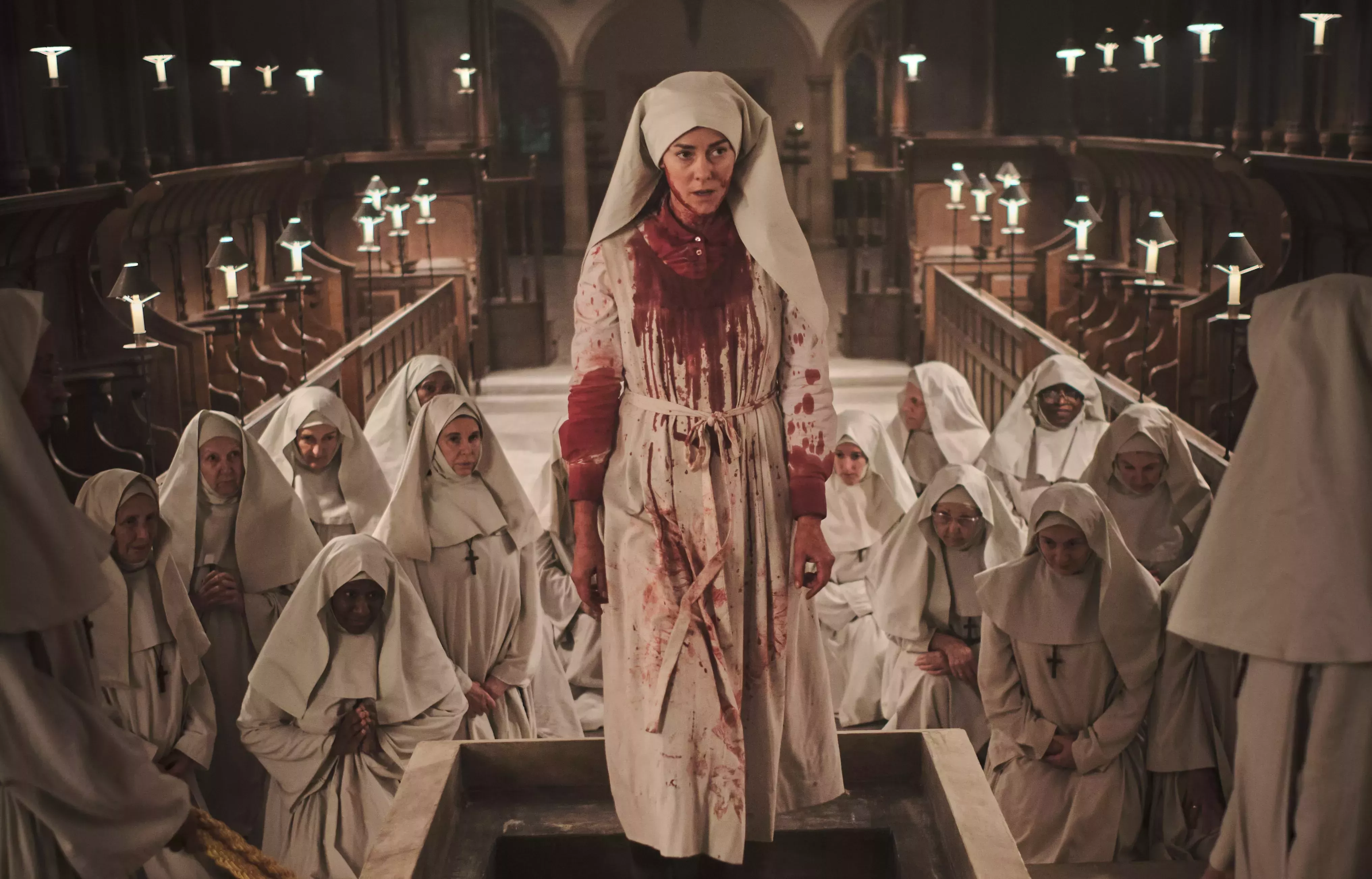 Crítica de 'Consagración': Jena Malone en un thriller conventual con demonios dispersos