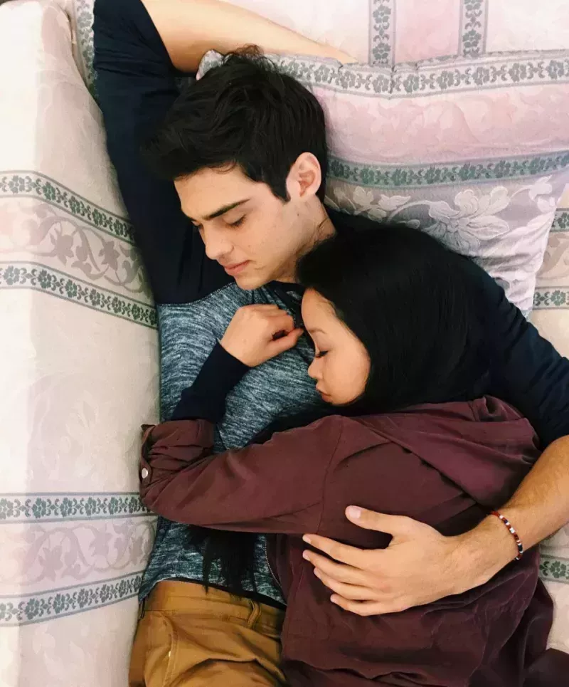 Cronología completa de la amistad entre Lana Condor y Noah Centineo