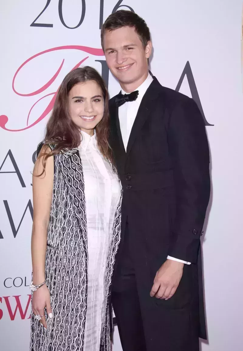 Relación de Ansel Elgort y Violetta Komyshan, cronología de la ruptura