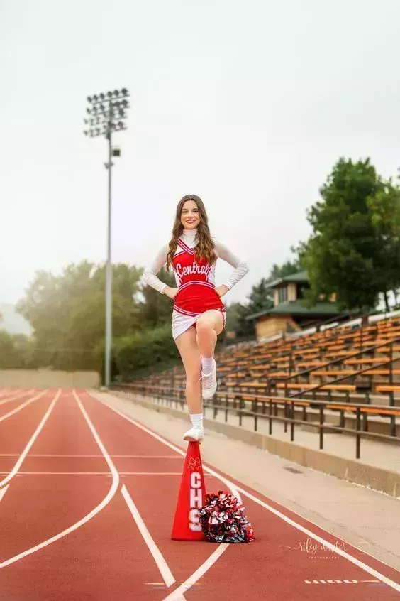 25 ideas bonitas y únicas para fotos de graduación de chicas