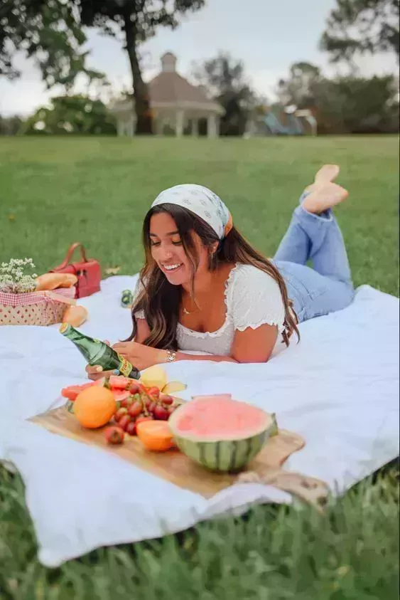 25 ideas bonitas y únicas para fotos de graduación de chicas