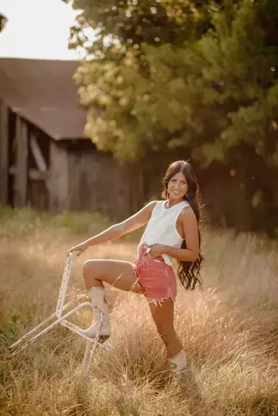 25 ideas bonitas y únicas para fotos de graduación de chicas