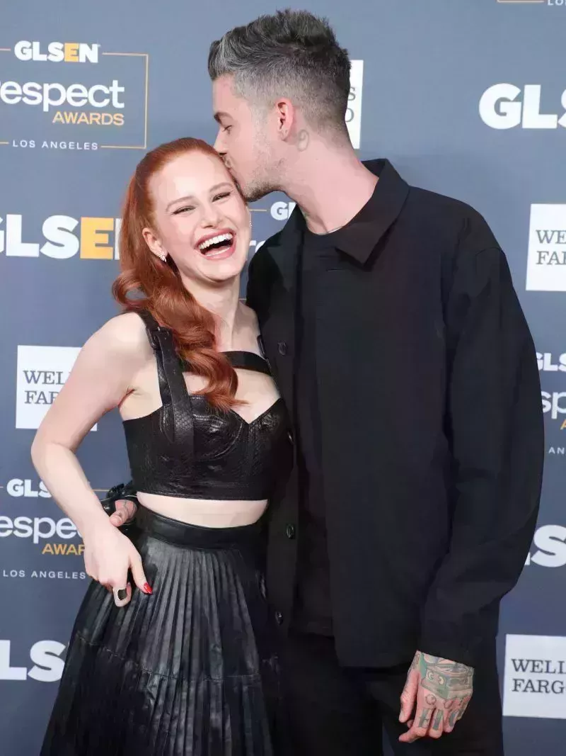 Cronología completa de la relación y ruptura de Madelaine Petsch y Travis Mills