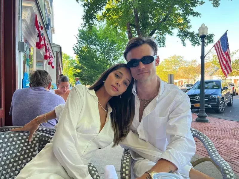 Cronología de la relación entre Thomas Doherty y su novia Yasmin Wijnaldum