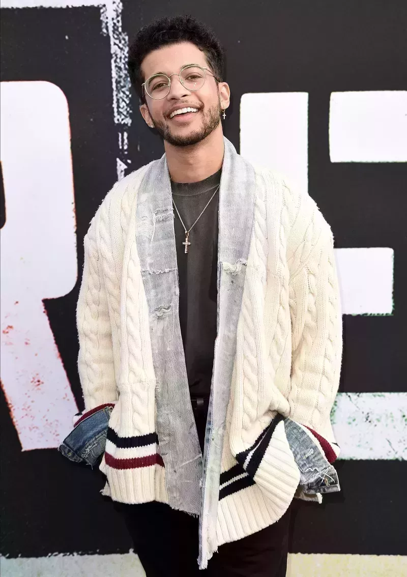 Desglose completo de la relación de Jordan Fisher con su amor de muchos años Ellie Woods