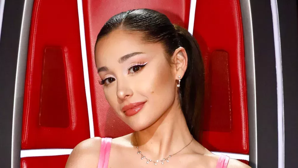 El nuevo look de Ariana Grande es de lo más Fairycore
