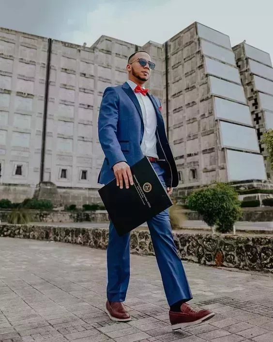 Los 25 mejores trajes de graduación para chicos