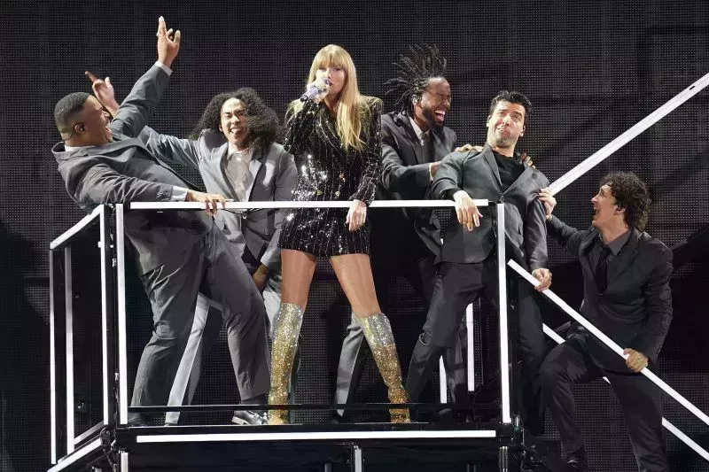 ¡Sorpresa! Desmenuzando todas las canciones secretas de la gira 'Eras Tour' de Taylor Swift