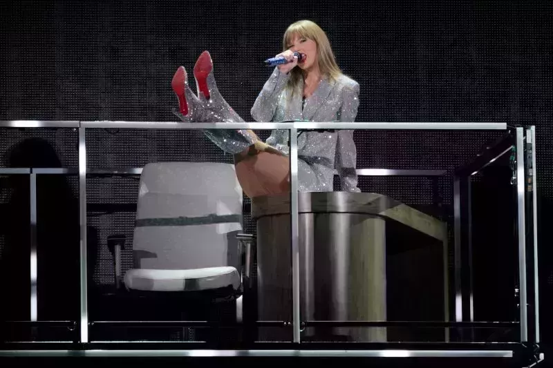 ¡Sorpresa! Desmenuzando todas las canciones secretas de la gira 'Eras Tour' de Taylor Swift