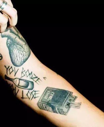 Todos los tatuajes de Harry Styles, explicados