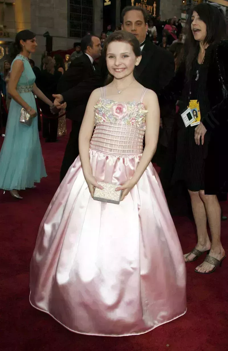 ¡Wow! Esta es la transformación de Abigail Breslin en la alfombra roja a lo largo de los años