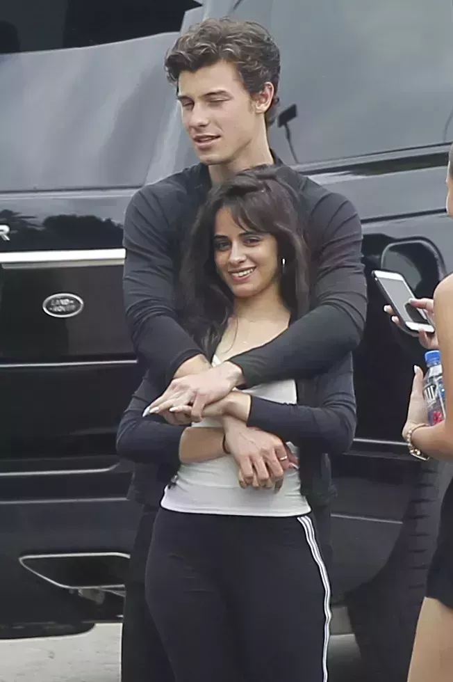 ¿De vuelta? Shawn Mendes y Camila Cabello compiten en la línea de tiempo de relación