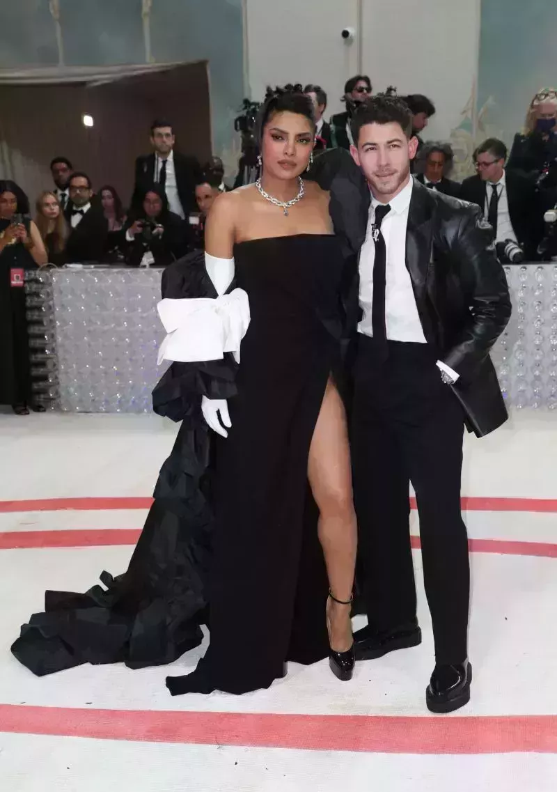 Las grandes estrellas del Hollywood joven en la alfombra roja de la Gala Met 2023: Ver Fotos