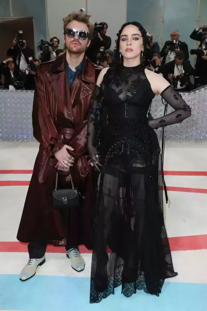 Las grandes estrellas del Hollywood joven en la alfombra roja de la Gala Met 2023: Ver Fotos