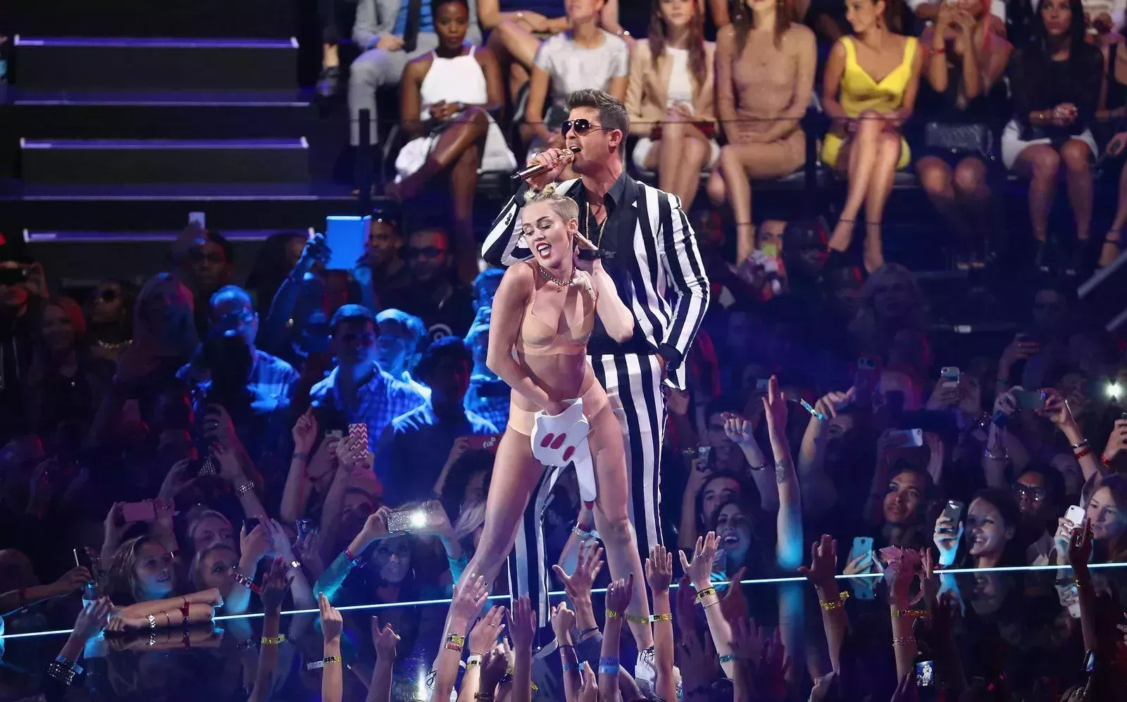 Miley Cyrus dice que fue