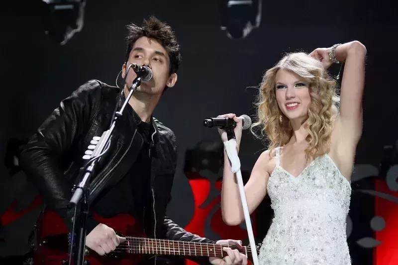 Taylor Swift revive romances pasados en canciones: De quién tratan, más