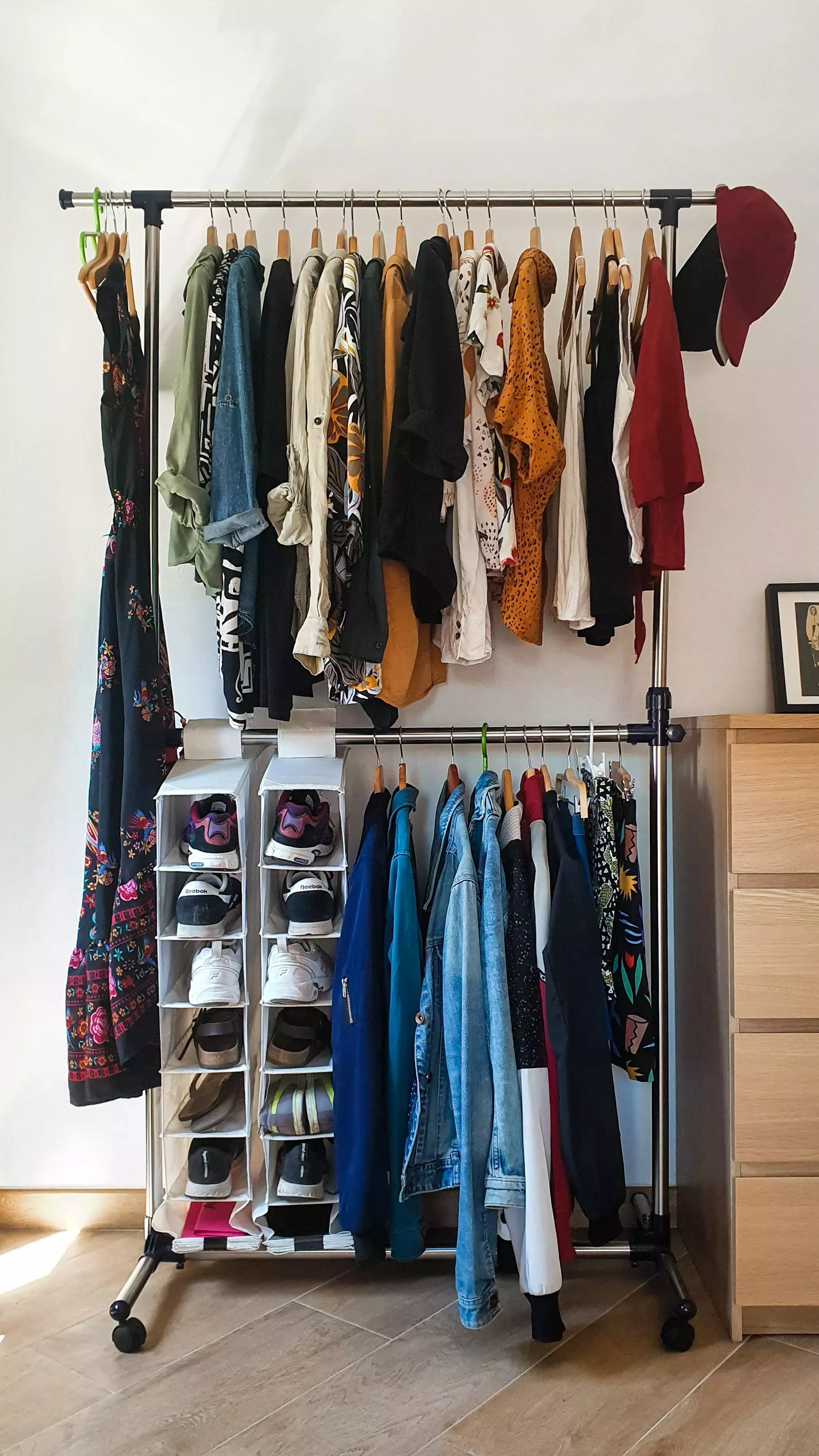 ¿Cómo afecta el color de la ropa a su estado de ánimo?