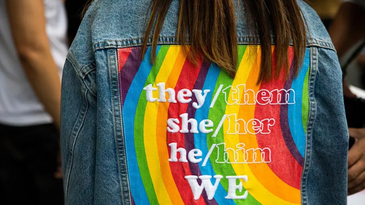 La historia no contada de los estudiantes de secundaria que están detrás de la primera Alianza por la Sexualidad de Género