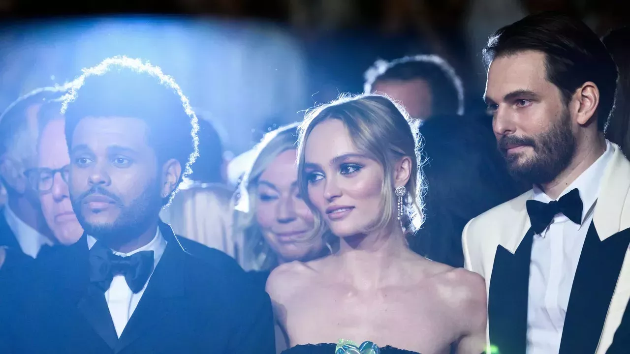 Lily-Rose Depp "se mantendría alejada" de The Weeknd en el plató de "The Idol