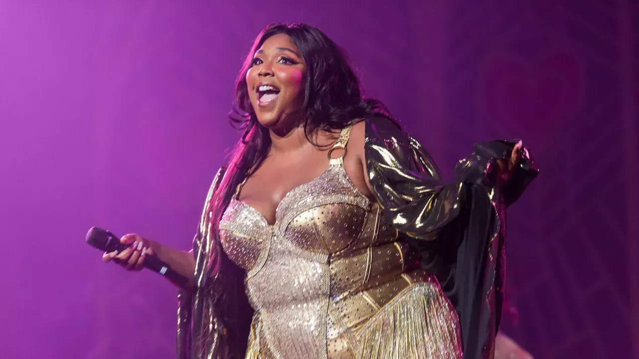 Lizzo se enfada por los comentarios sobre su cuerpo