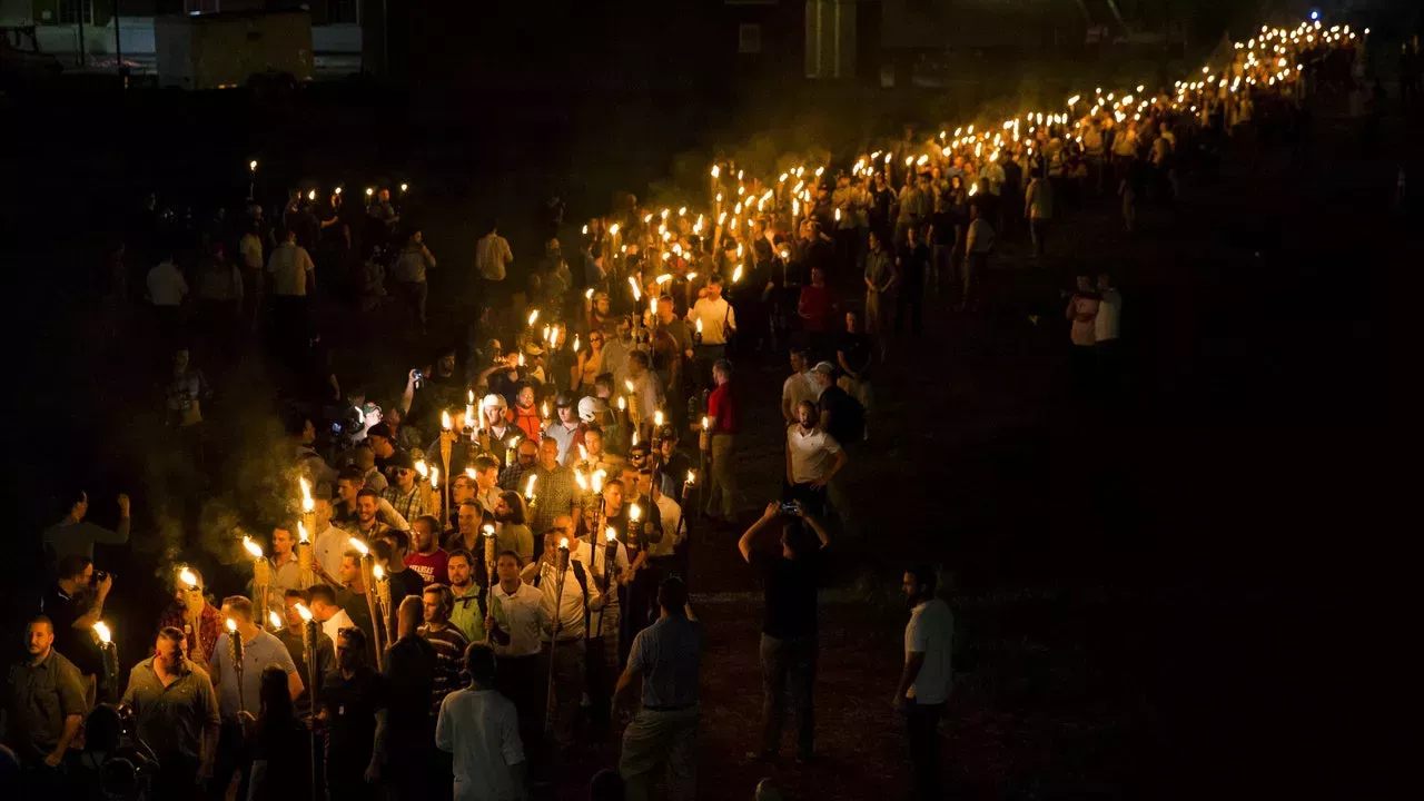 La historia no contada de los estudiantes que se enfrentaron a los neonazis en Charlottesville