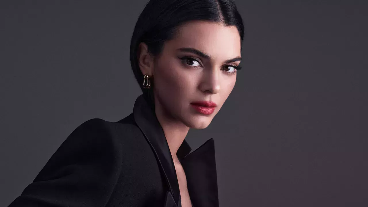 Prepárate para hartarte de la cara de Kendall Jenner