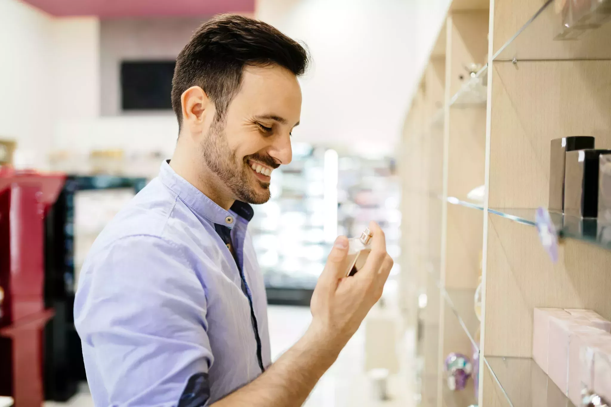 Dominar la masculinidad: Guía para elegir la colonia perfecta para el hombre