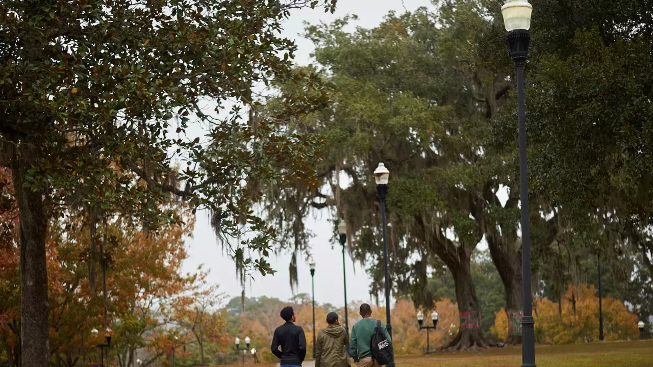 Estudiantes de HBCU de Florida demandan al Estado por discriminación en la financiación