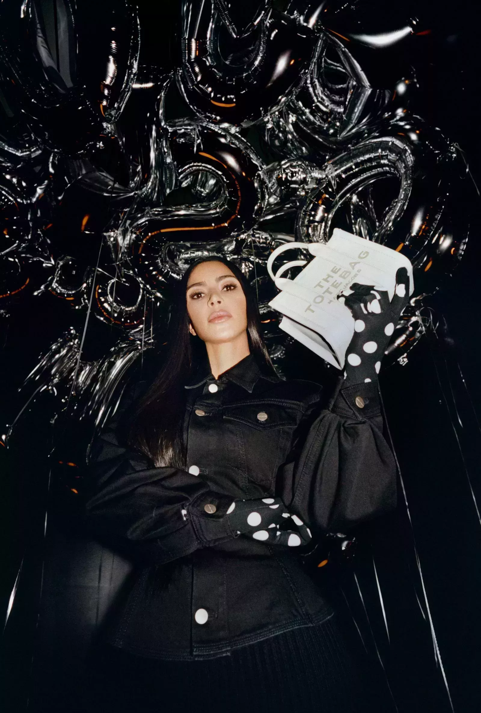 Kim K es el rostro de la última campaña de Marc Jacobs, e Internet tiene algunas opiniones
