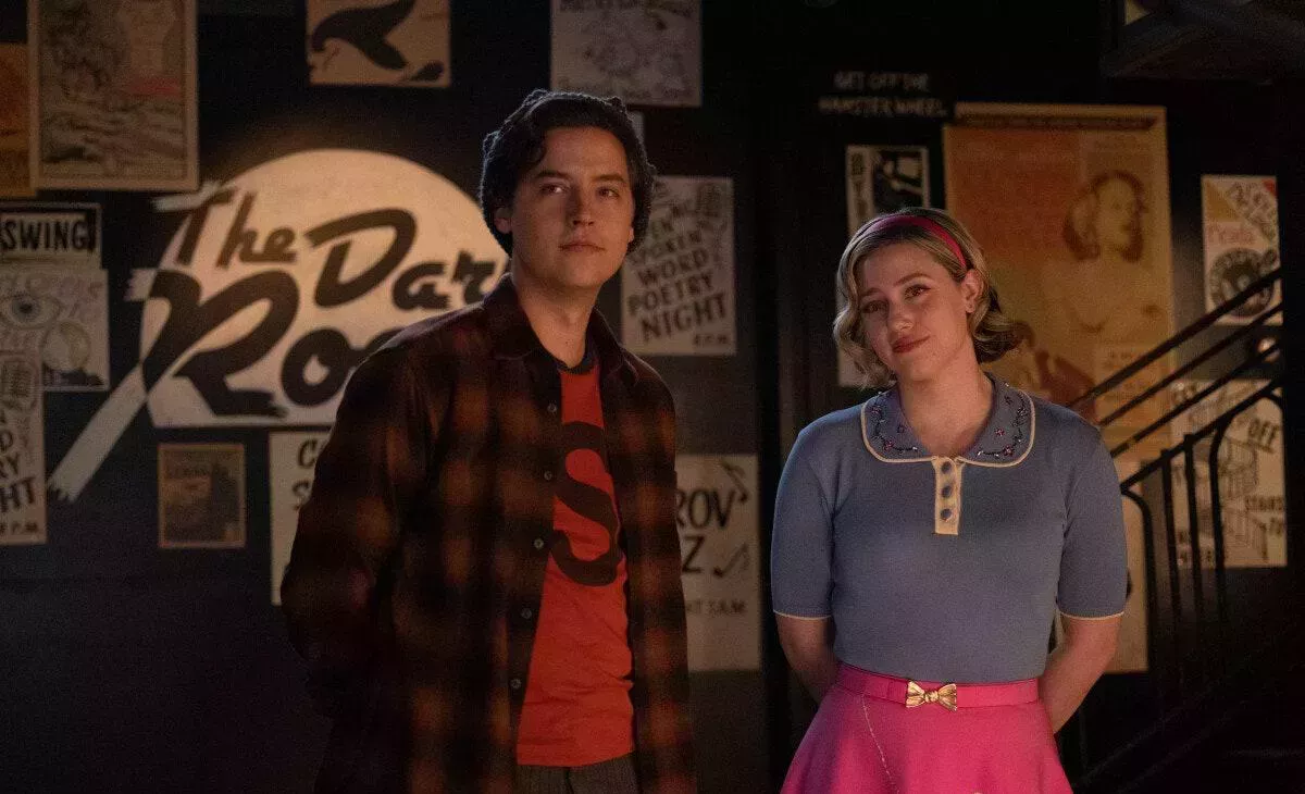 Riverdale siempre fue hacia el poliamor