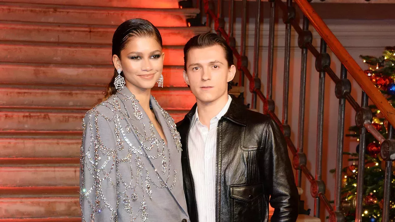 Zendaya y Tom Holland juegan al baloncesto por una buena causa