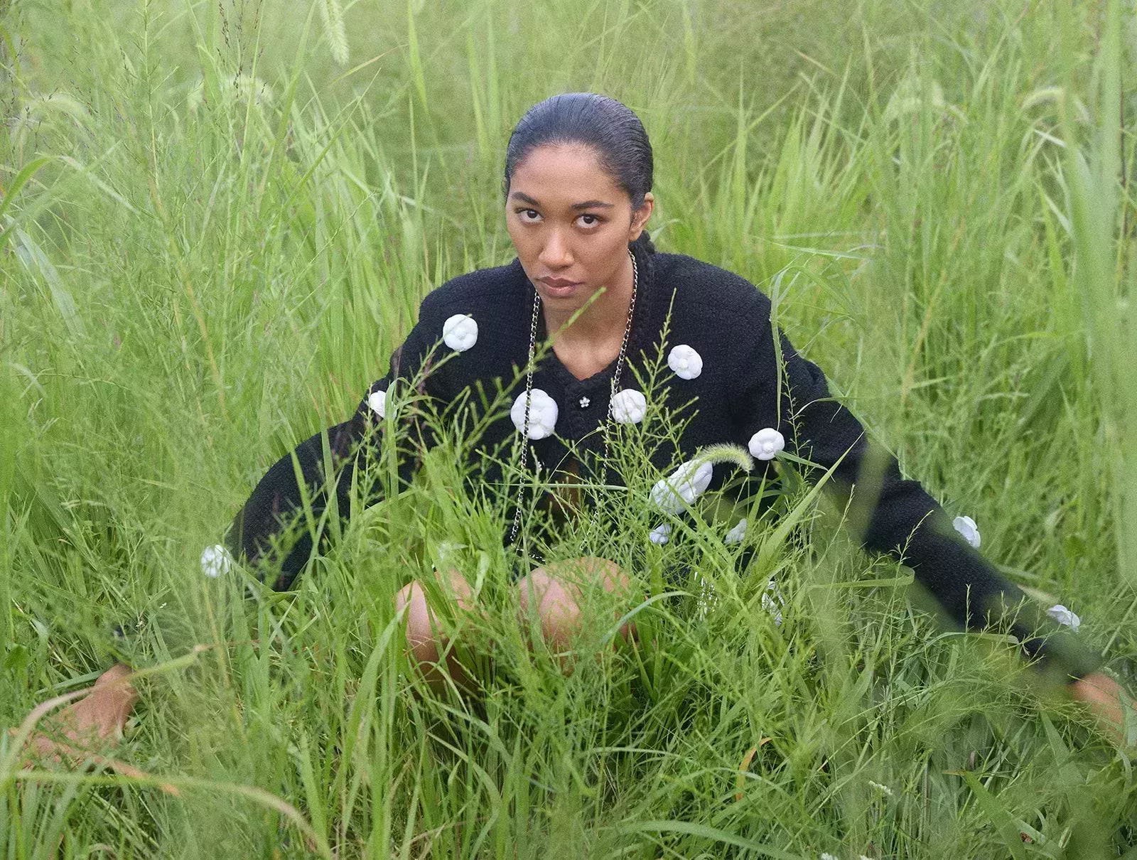 Aoki Lee Simmons creció en la pasarela. Ahora está lista para tomar el relevo.