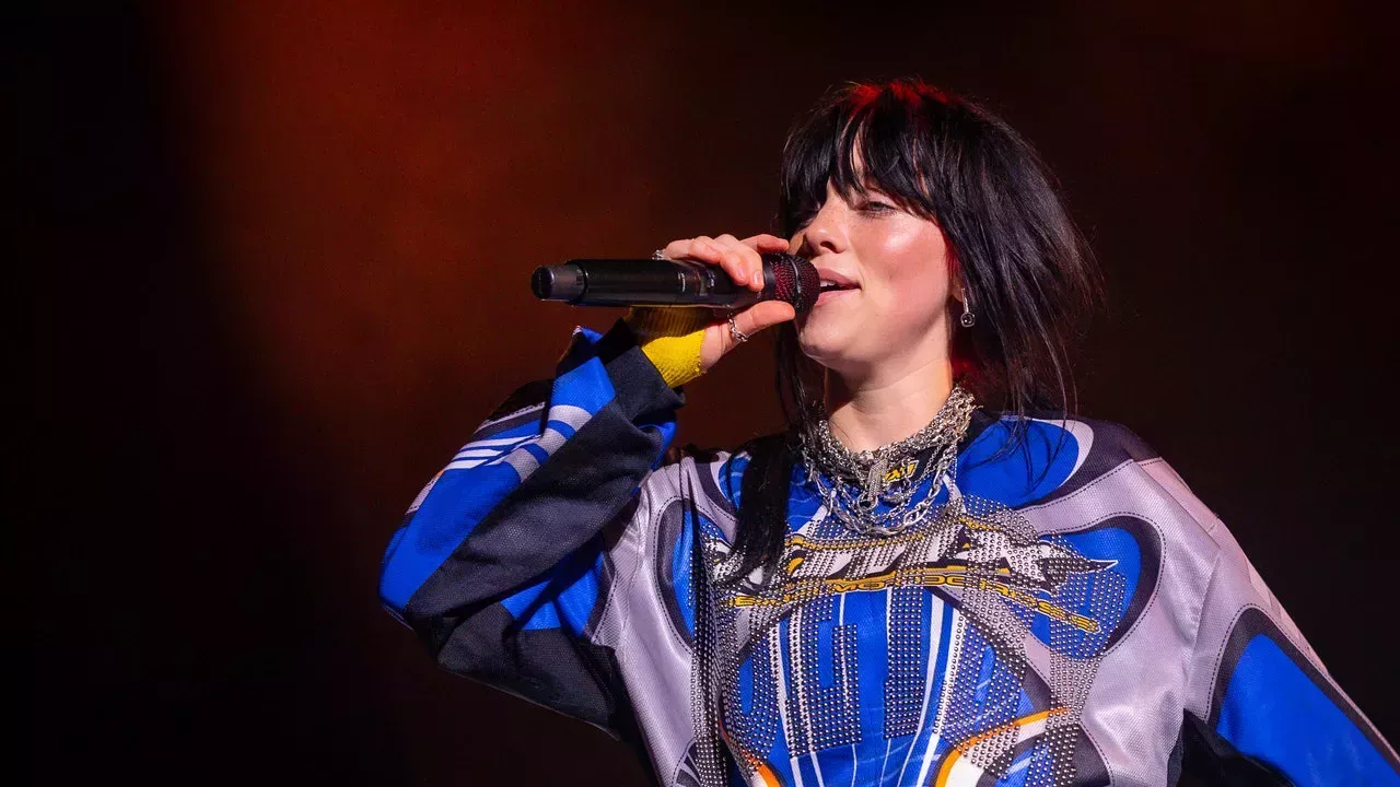 Billie Eilish ofreció un concierto secreto en Londres con Boygenius y Labrinth