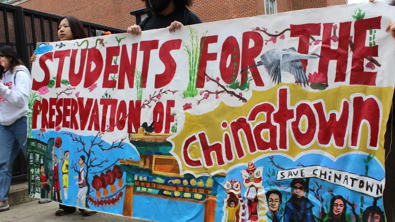 Conozca a los estudiantes que se movilizan para proteger uno de los barrios chinos más antiguos de Estados Unidos