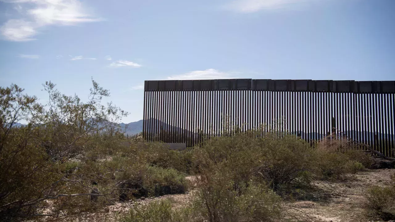 El 'muro fronterizo' de Trump causó daños culturales y ambientales 
