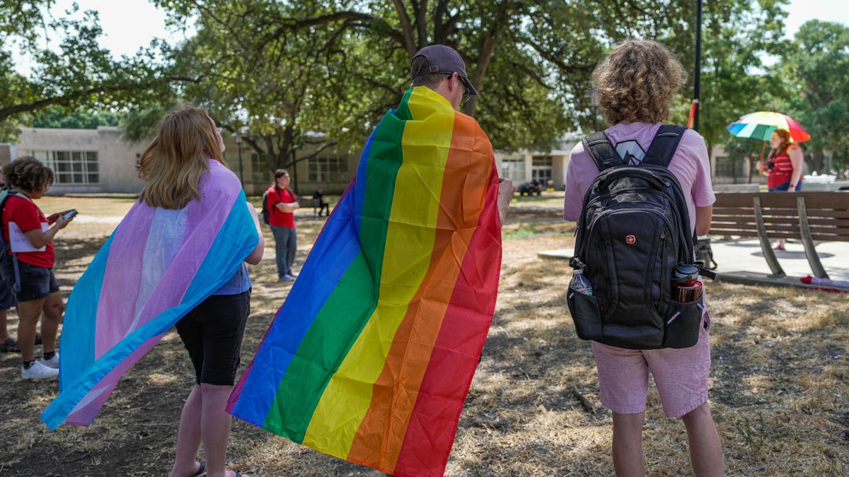 Las universidades se deshacen de sus recursos LGBTQ