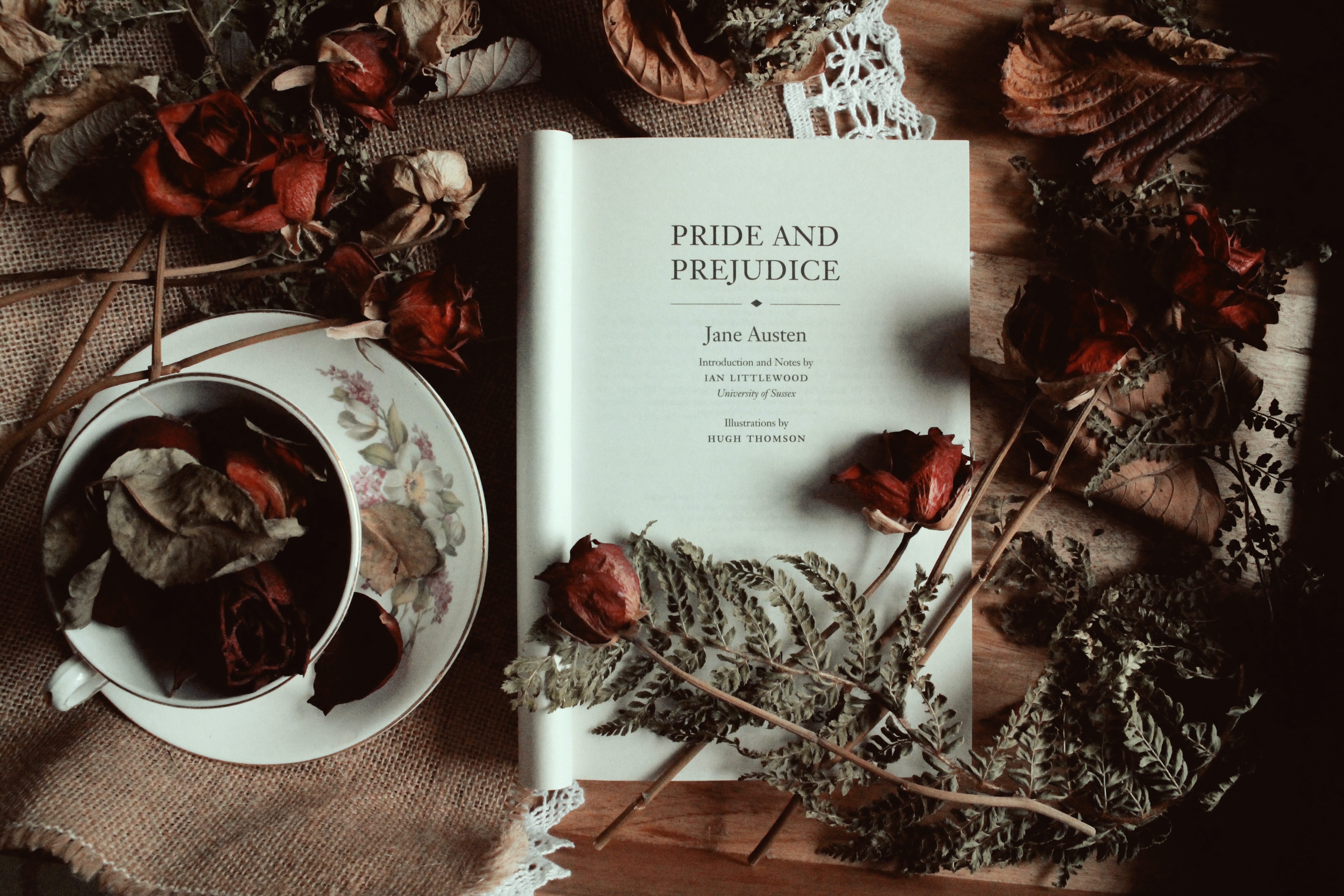 Motivos matrimoniales en las novelas de Jane Austen: Amor, Conveniencia y Arreglo 