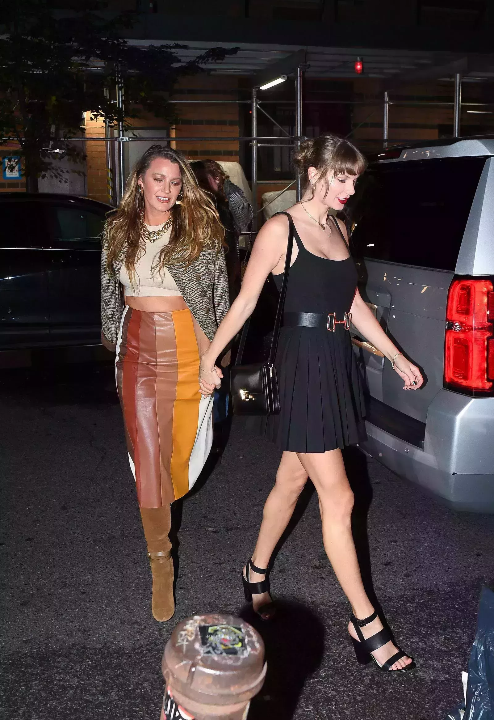 La reciente cena de Taylor Swift incluyó a Sophie Turner, Blake Lively y Brittany Mahomes