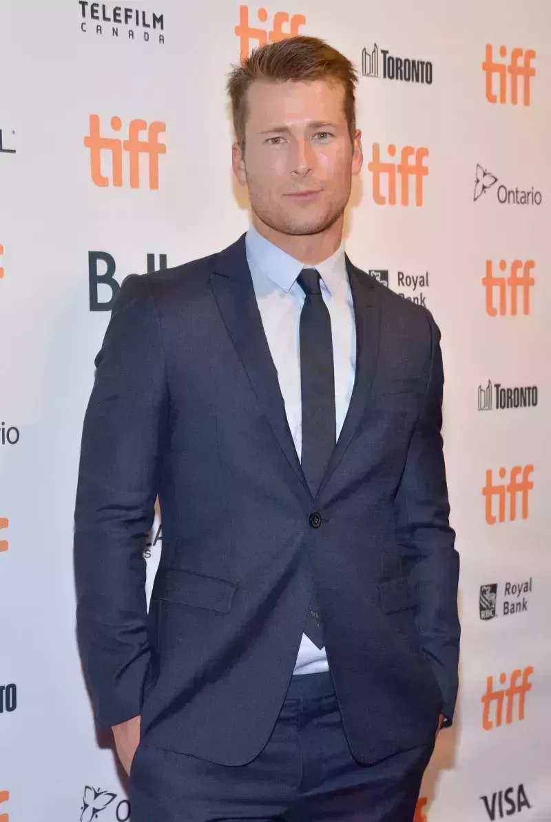 La transformación de Glen Powell desde 'Scream Queens' hasta ahora: Fotos